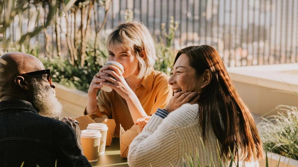 Plant-based rinks people drinking oat milk lattes