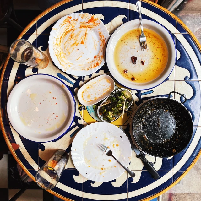 plates