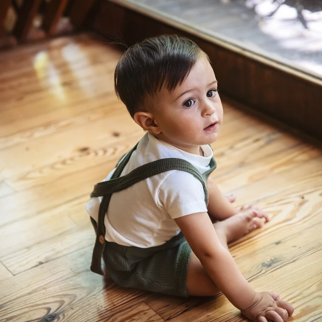 toddler-boy-ball