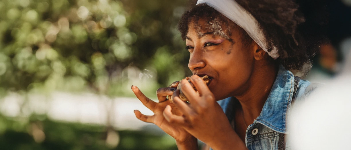 lady eating burger
