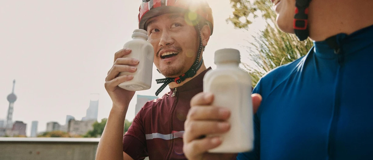 men-pause-cycling-drinking-dairy