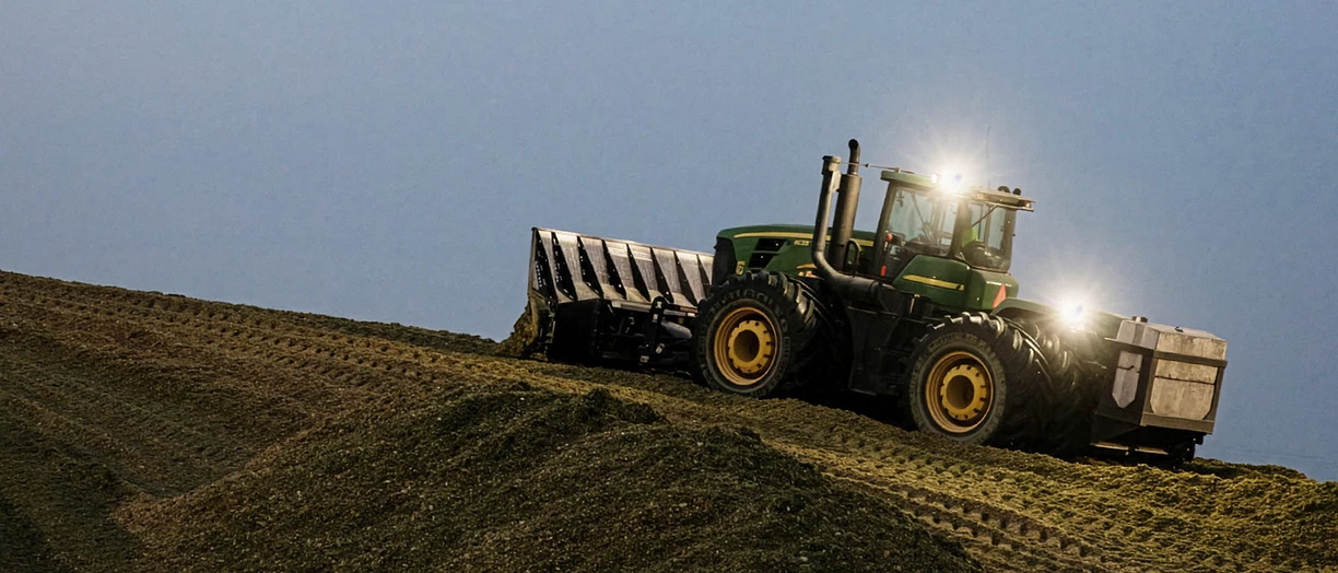 Silage compacting