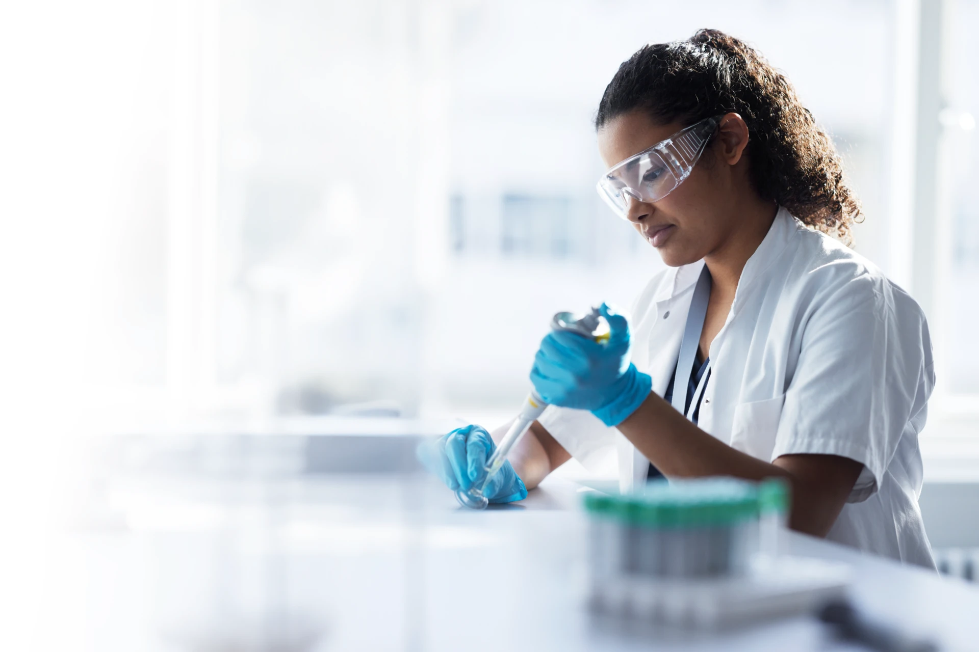 Novonesis-employee-in-lab.png