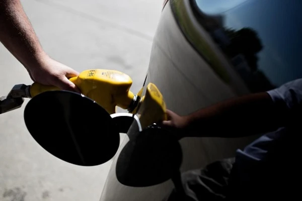 filling car up