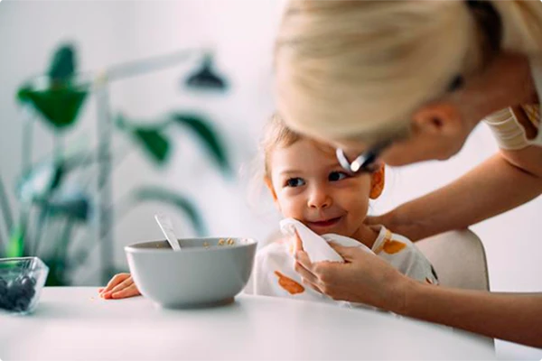 Girl_enjoying_dairy