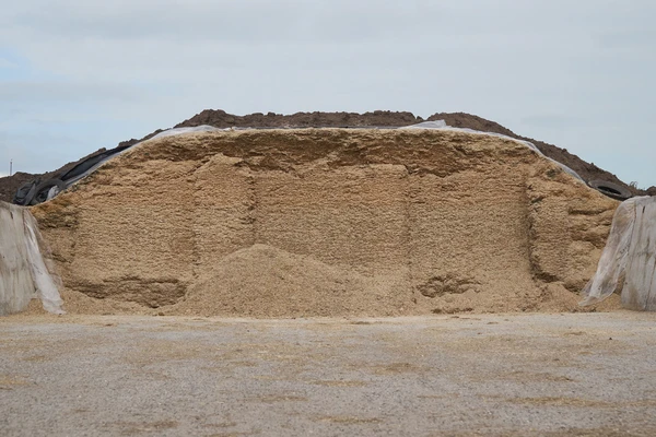 silage_wall