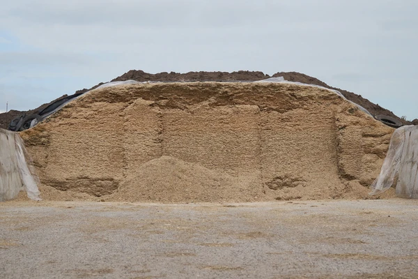 silage_wall