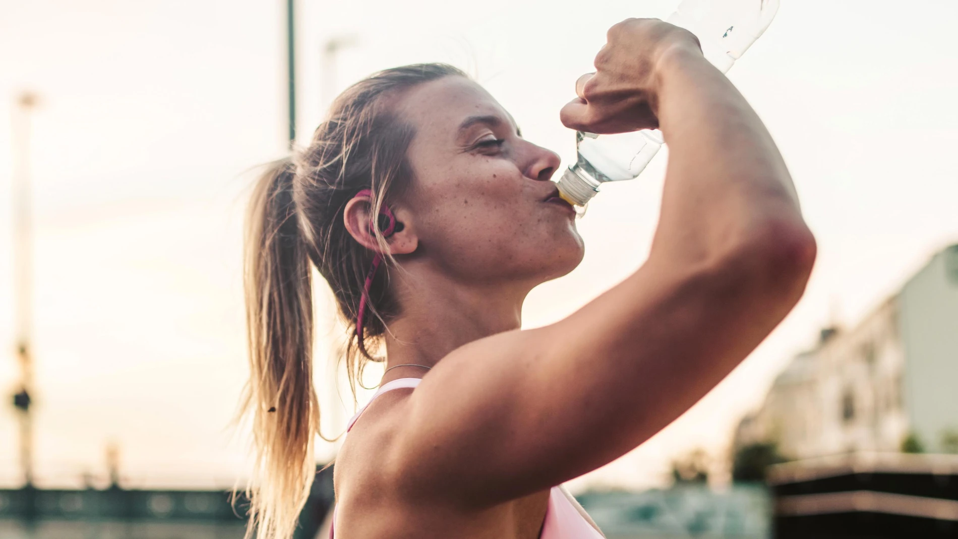 Woman_drinking_functional_water